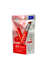 Crème à lèvres couleur rouge